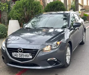 Mazda 3 2017 Gris