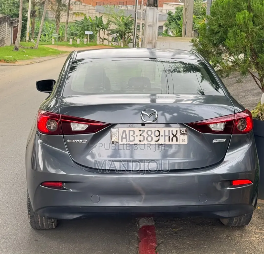 Mazda 3 2017 Gris