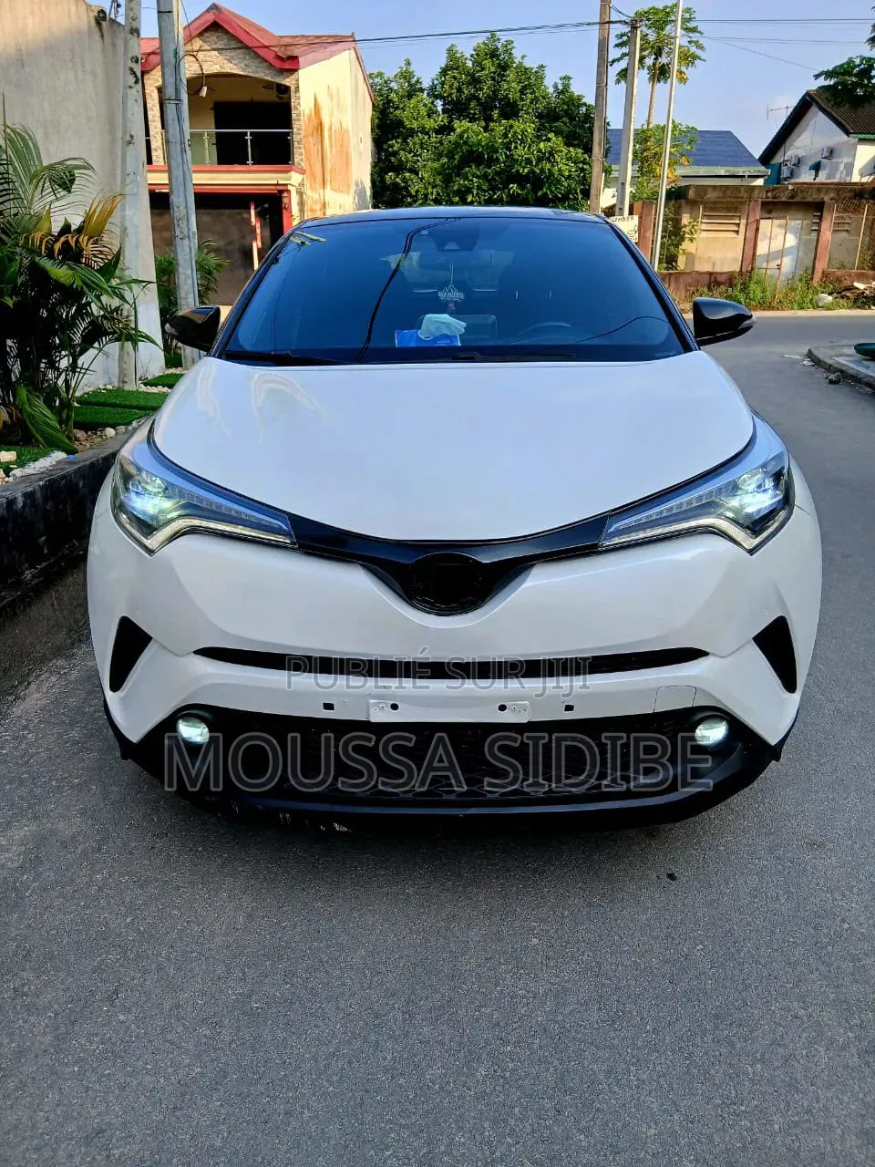 Toyota C-HR 2019 Blanc