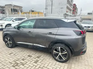Peugeot 3008 2018 Gris