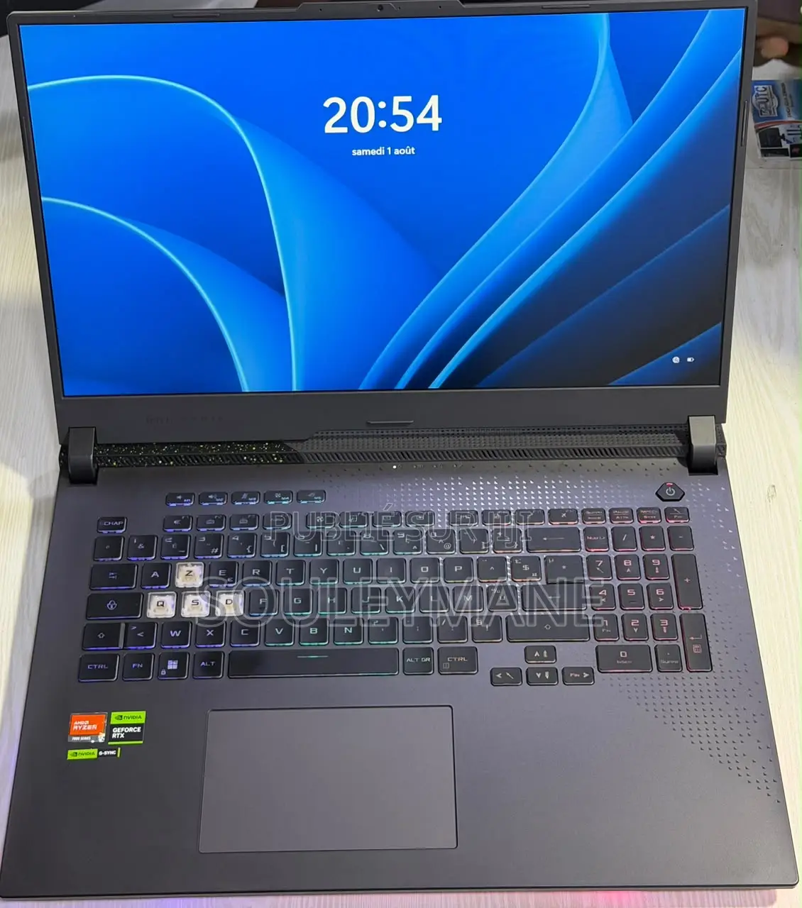 Ordinateur portable Asus ROG G750JH 16GB AMD Ryzen 9 SSD 1T
