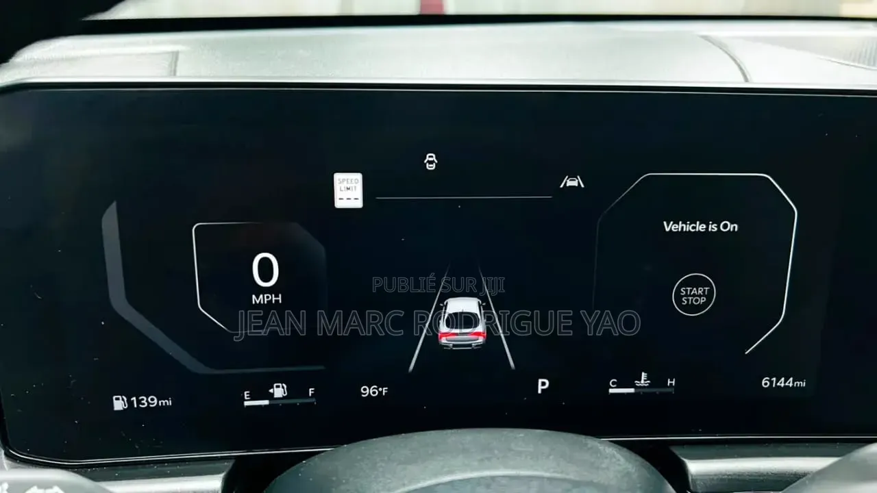 Nouveau Kia K5 2026 Beige