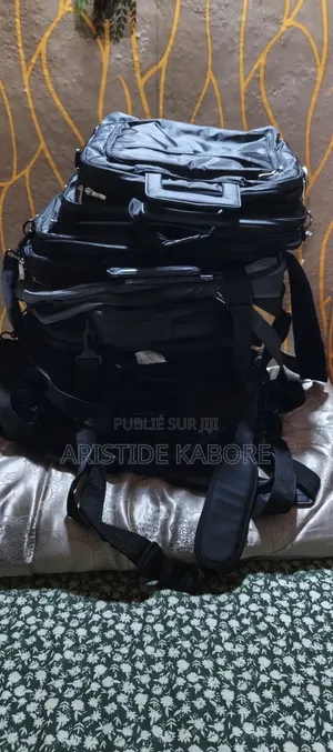 Sacs Mallette Pour Ordinateur Portable Et Bureau Très Bonnes Qualités