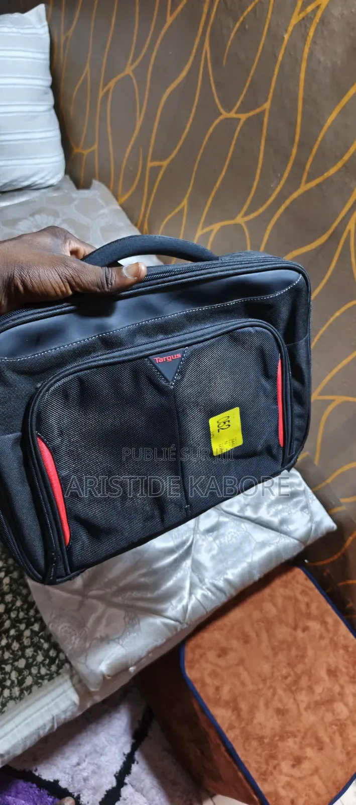 Sacs Mallette Pour Ordinateur Portable Et Bureau Très Bonnes Qualités