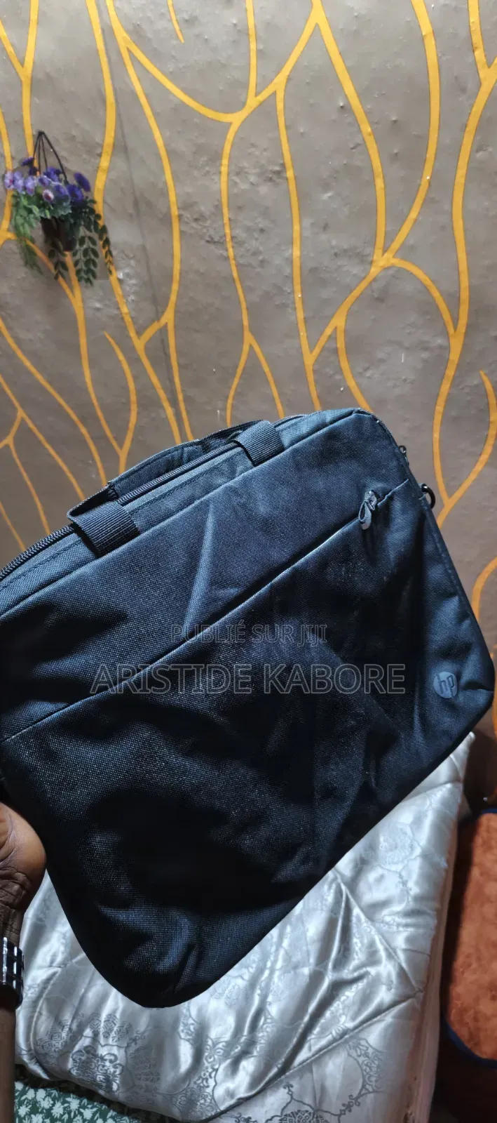 Sacs Mallette Pour Ordinateur Portable Et Bureau Très Bonnes Qualités
