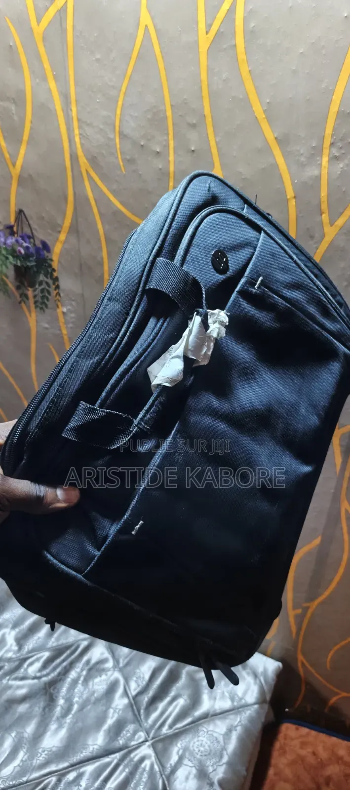 Sacs Mallette Pour Ordinateur Portable Et Bureau Très Bonnes Qualités