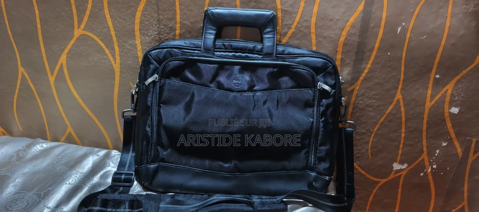 Sacs Mallette Pour Ordinateur Portable Et Bureau Très Bonnes Qualités
