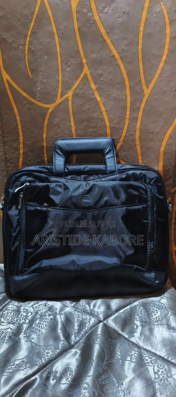 Sacs Mallette Pour Ordinateur Portable Et Bureau Très Bonnes Qualités