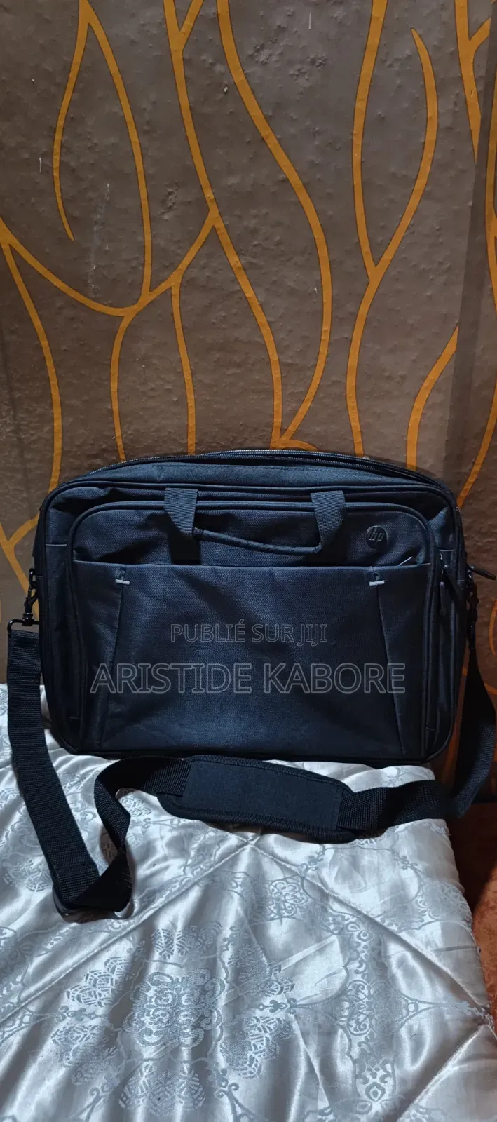 Sacs Mallette Pour Ordinateur Portable Et Bureau Très Bonnes Qualités