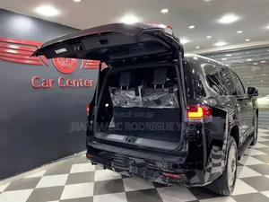 Nouveau Toyota Land Cruiser 2026 Noir