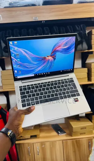 Nouveau Ordinateur de bureau HP 290 G9 32GB Intel Core i9 HDD 512GB