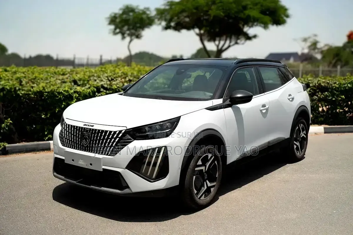 Nouveau Peugeot 2008 2025 Blanc cassé