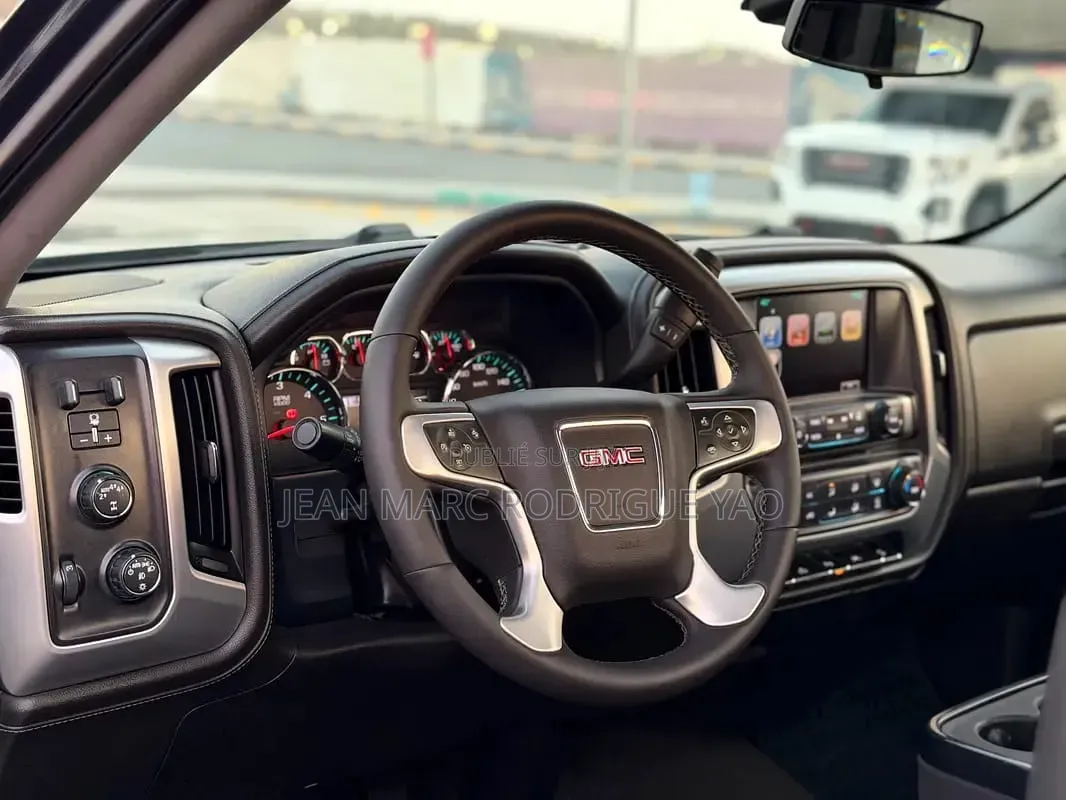 Nouveau GMC Sierra 2026 Noir