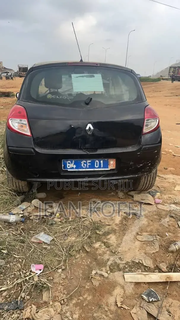Renault Clio 2010 Noir