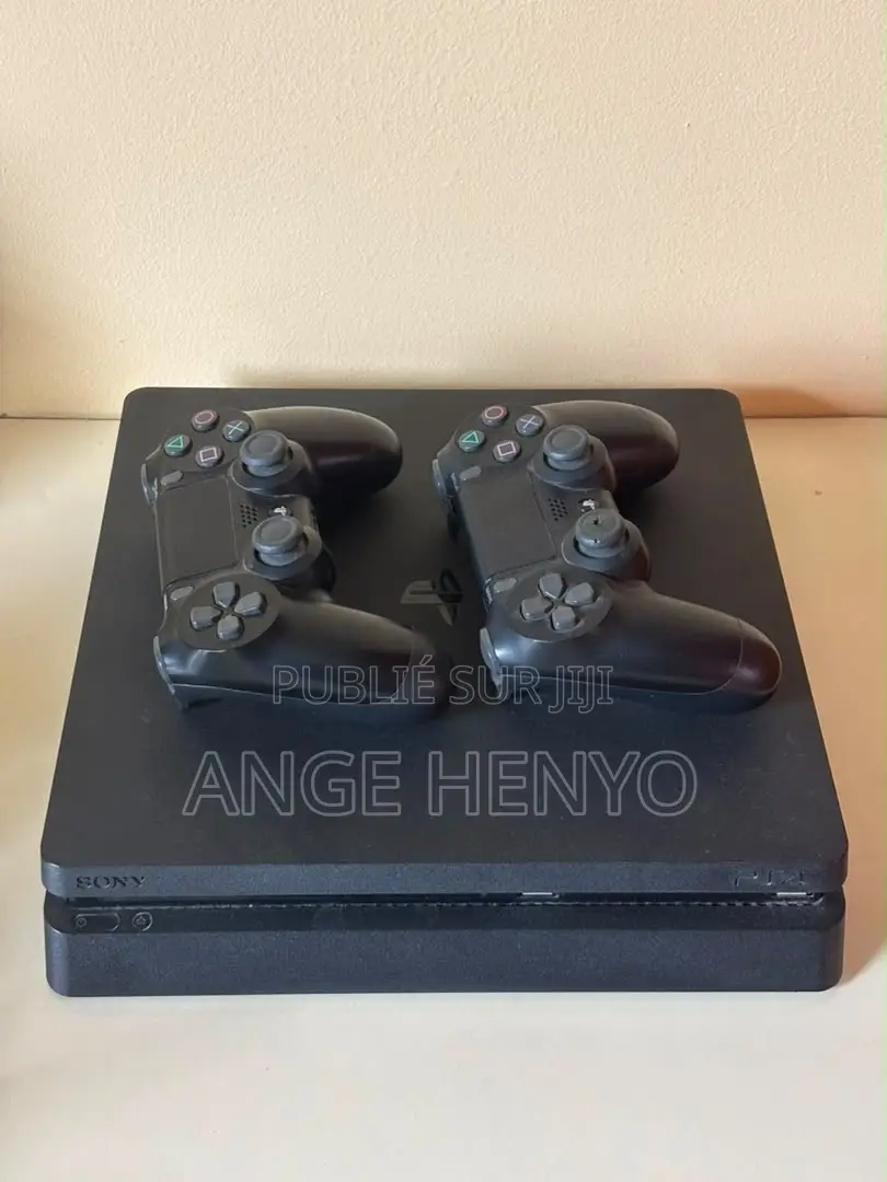 Console PS4 Slim