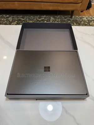 Nouveau Microsoft Surface Laptop 7 32GB Qualcomm Snapdragon X Elite 1T