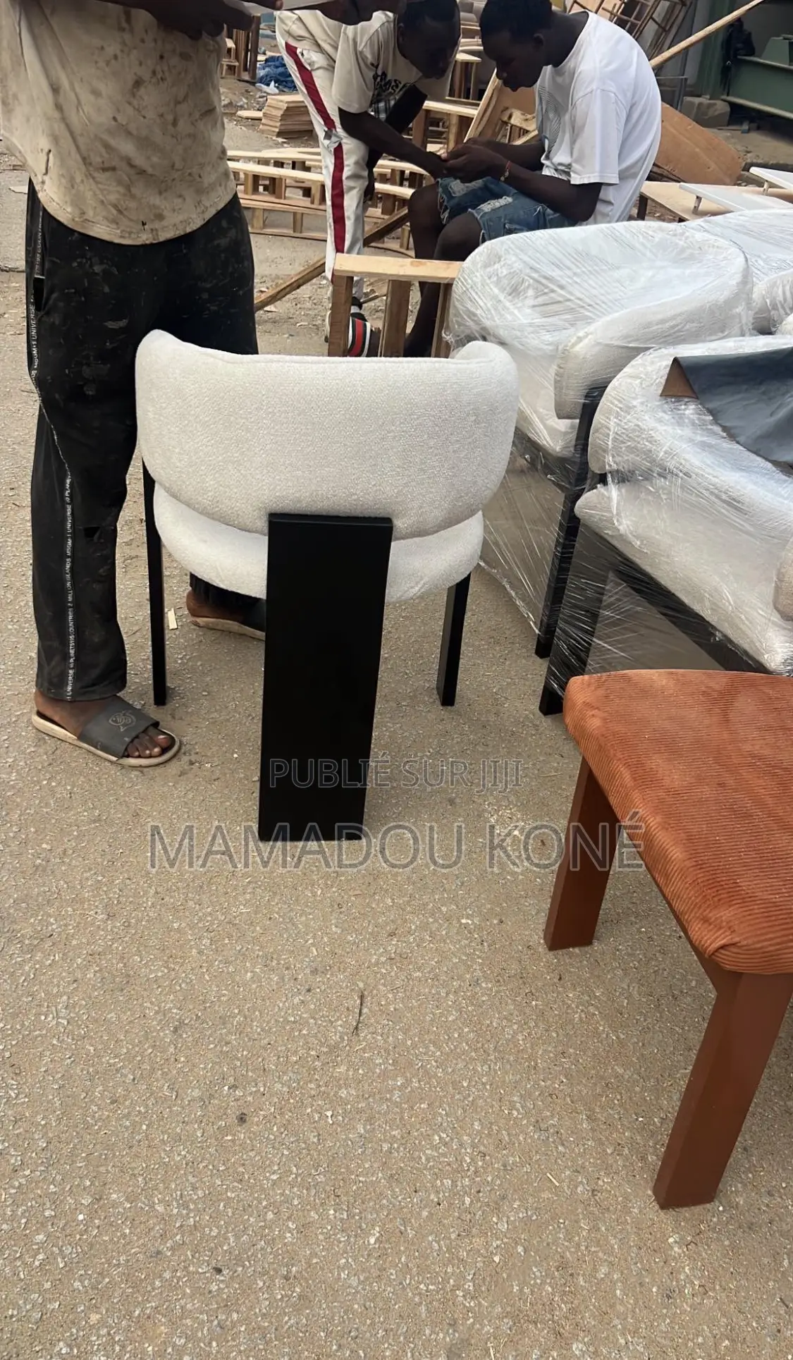 Chaises Disponibles