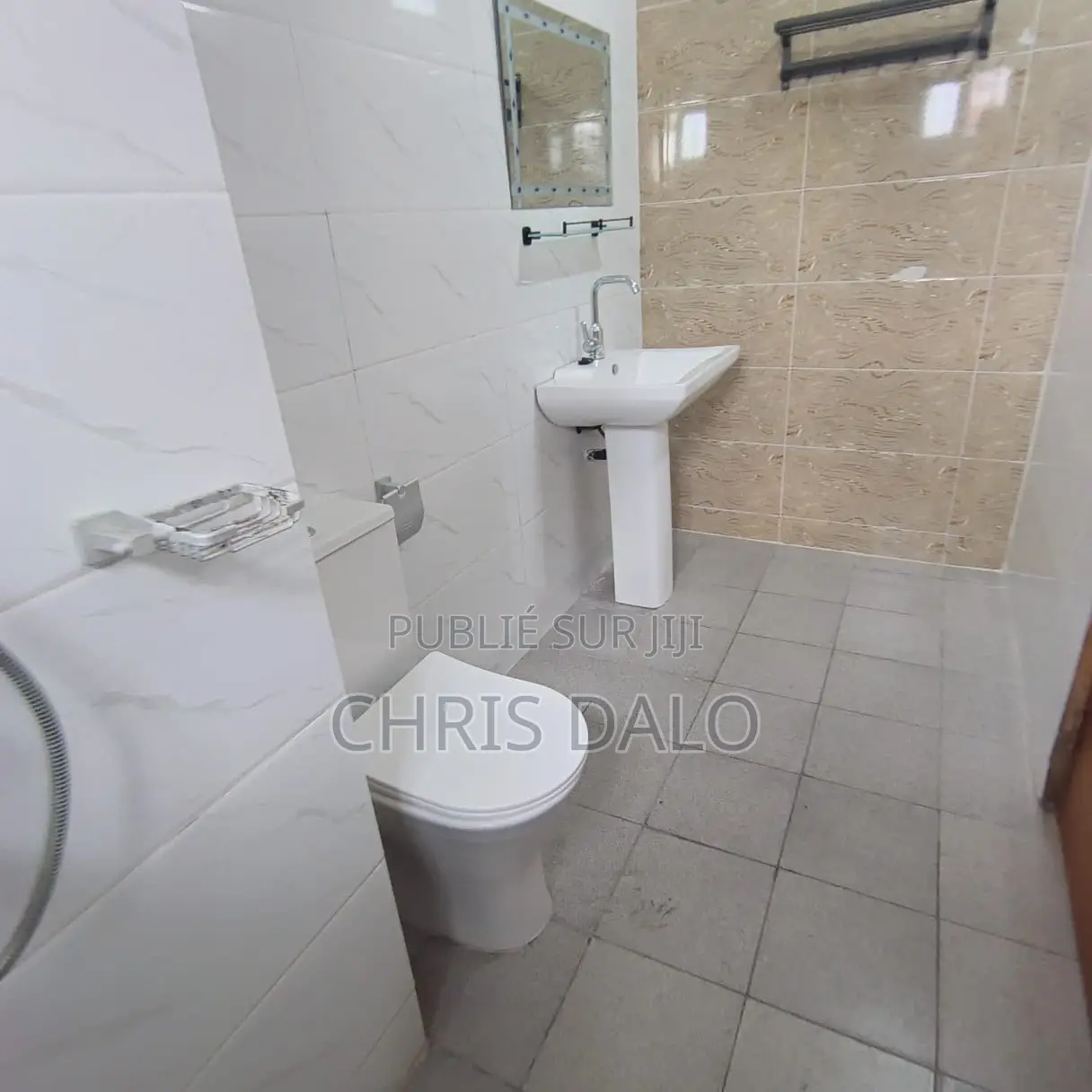 3chbre Appartement dans Fabrice Legre, Cocody à Louer