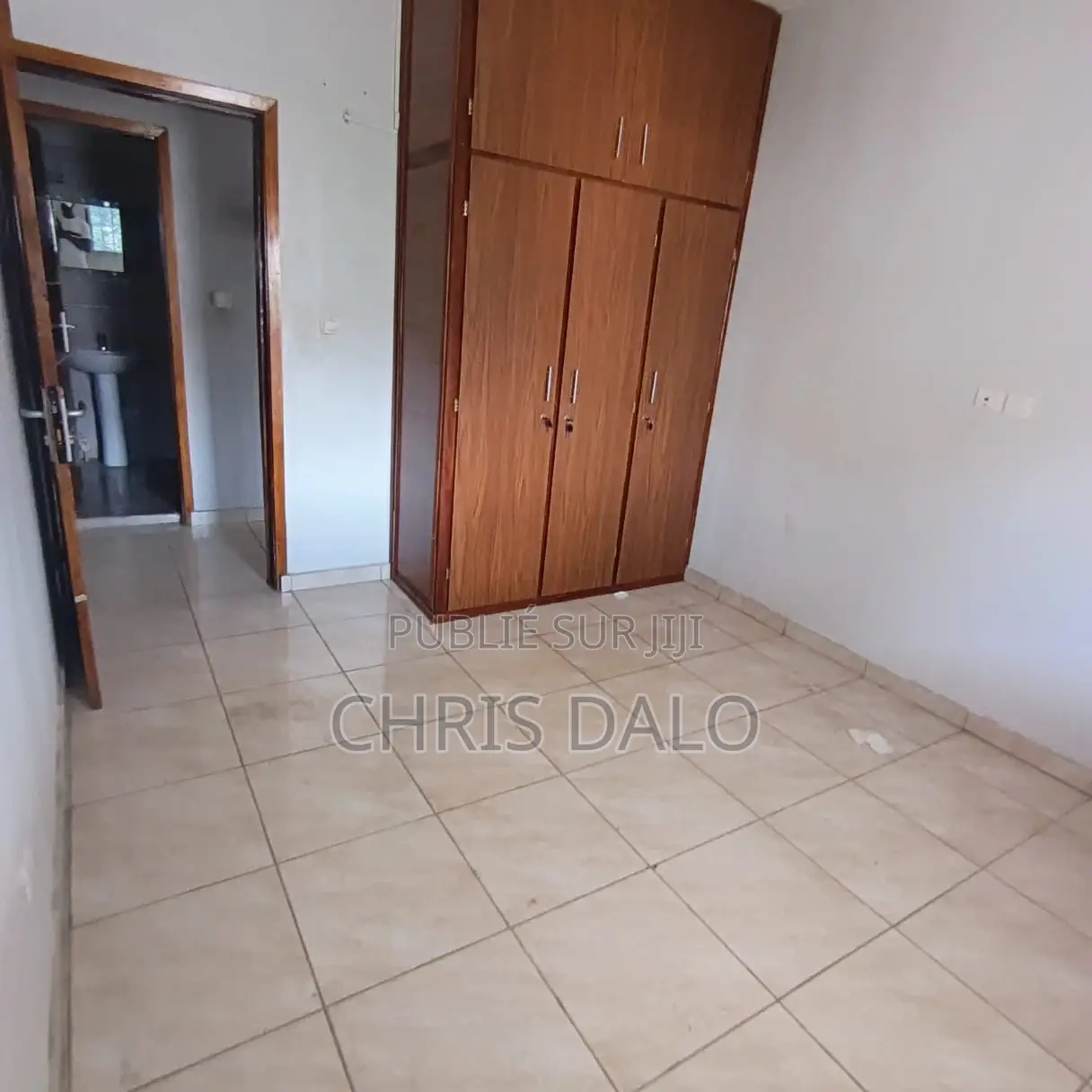 3chbre Appartement dans Fabrice Legre, Cocody à Louer
