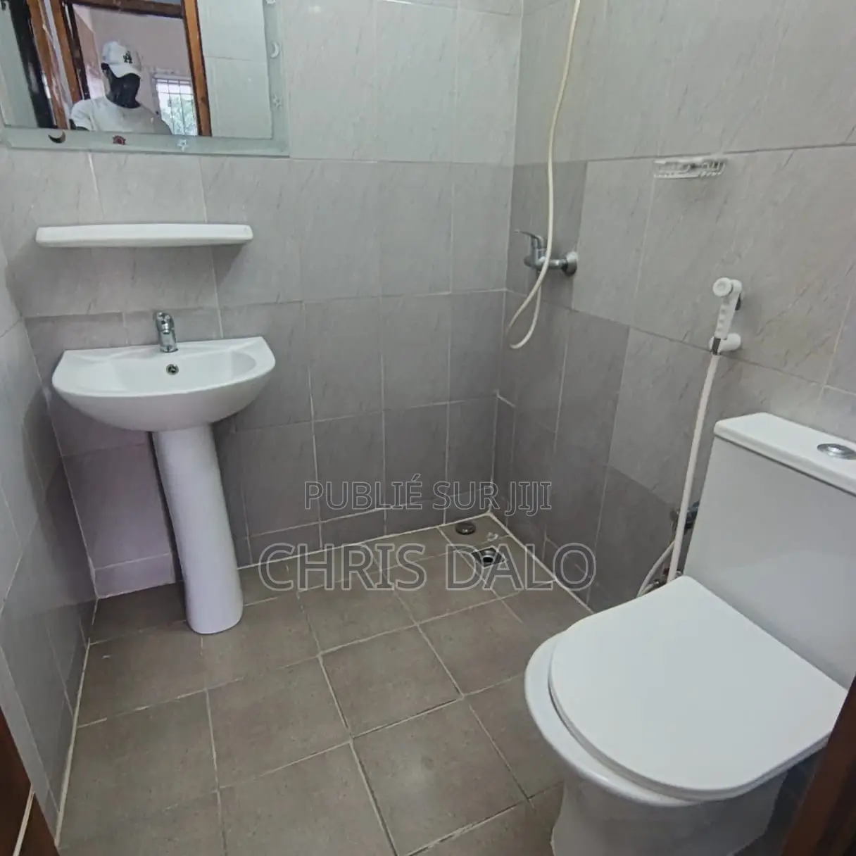3chbre Appartement dans Fabrice Legre, Cocody à Louer