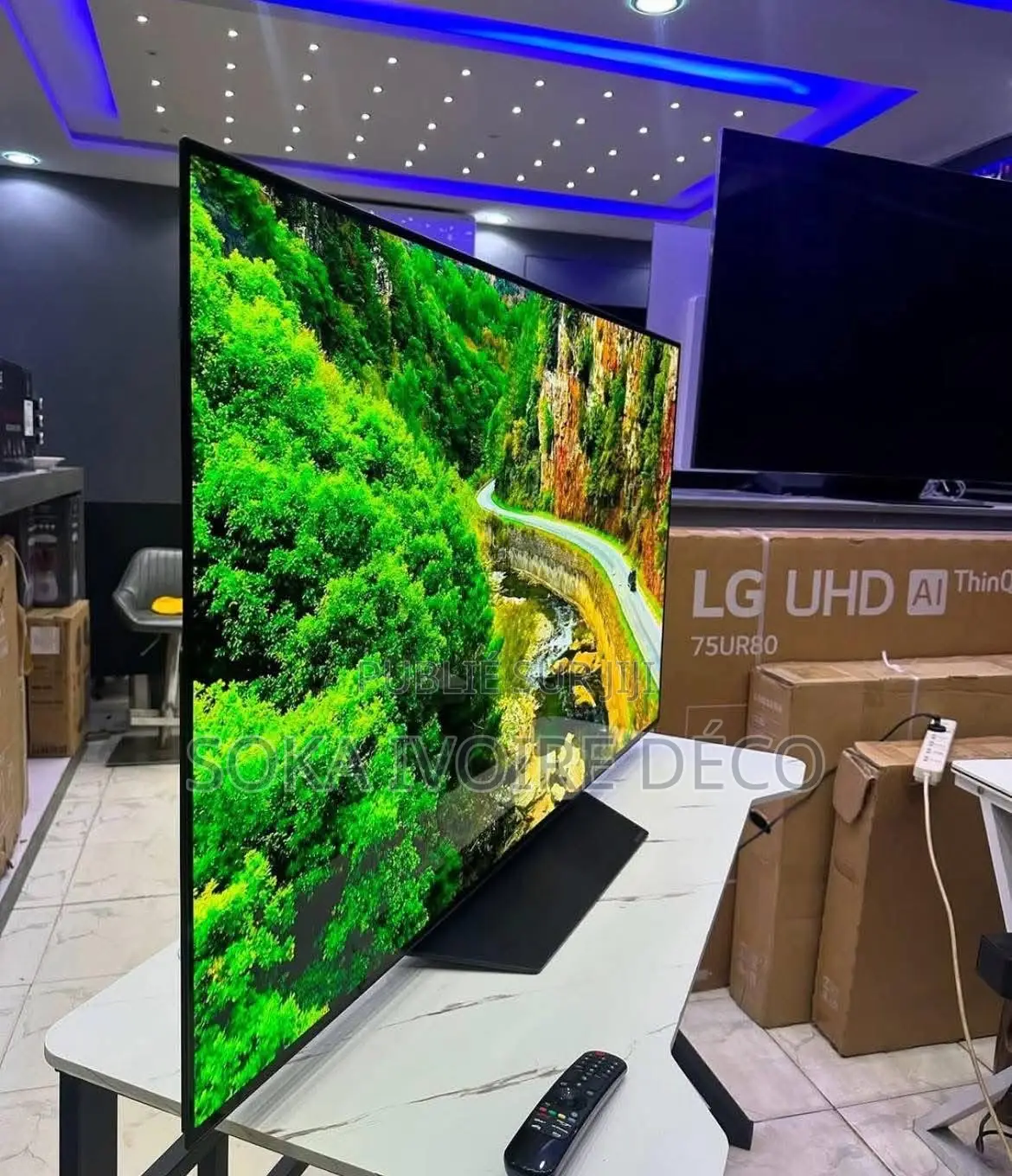 Téléviseur LG Android Écran 100 Pouces