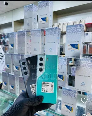 Nouveau Tecno Camon 40 Pro 4G 256 GB Autre