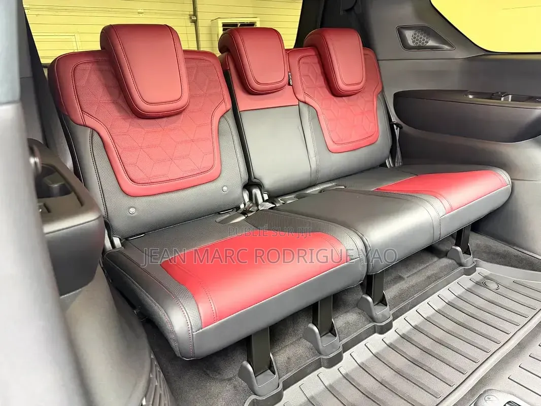 Nouveau Nissan Patrol 2025 Blanc cassé
