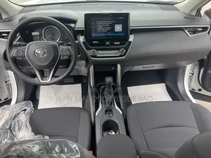Nouveau Toyota Corolla 2026 Blanc cassé