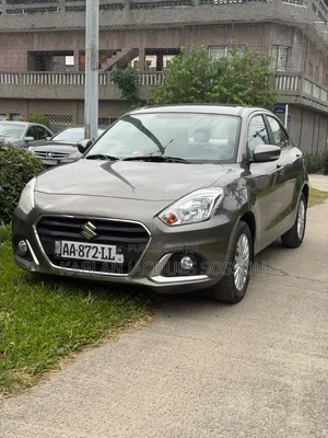 Suzuki Dzire 2025 Marron