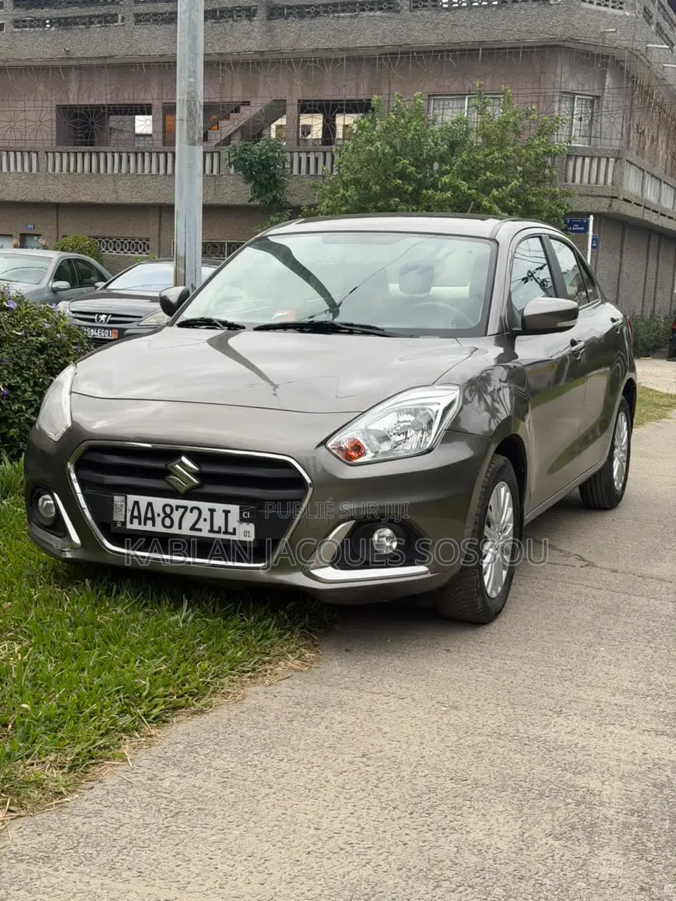 Suzuki Dzire 2025 Marron