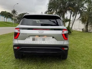 Hyundai Creta 2022 Gris