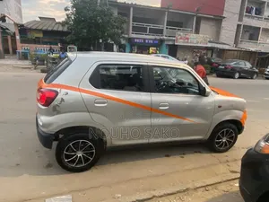 Suzuki S-Presso 2024 Autre