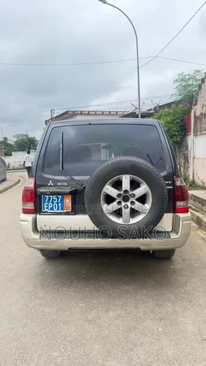 Mitsubishi Pajero 2005 Noir