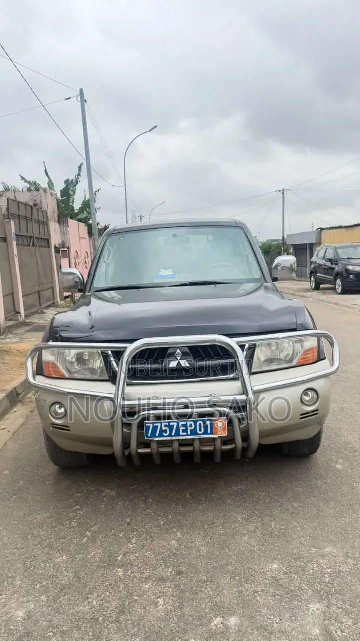 Mitsubishi Pajero 2005 Noir
