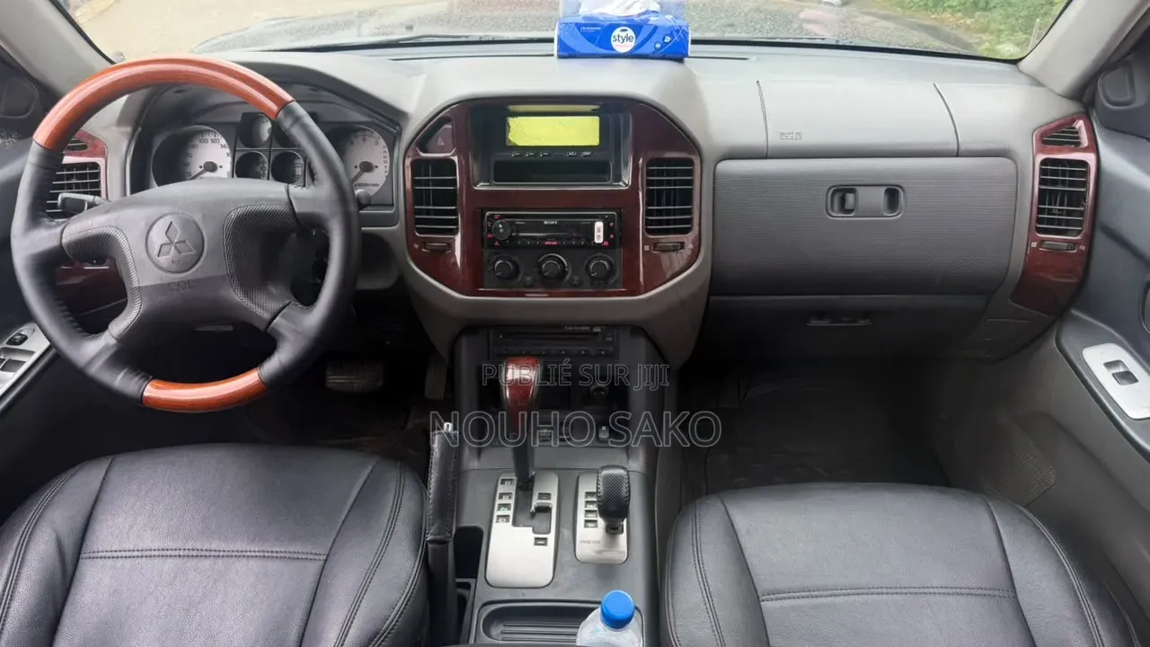 Mitsubishi Pajero 2005 Noir