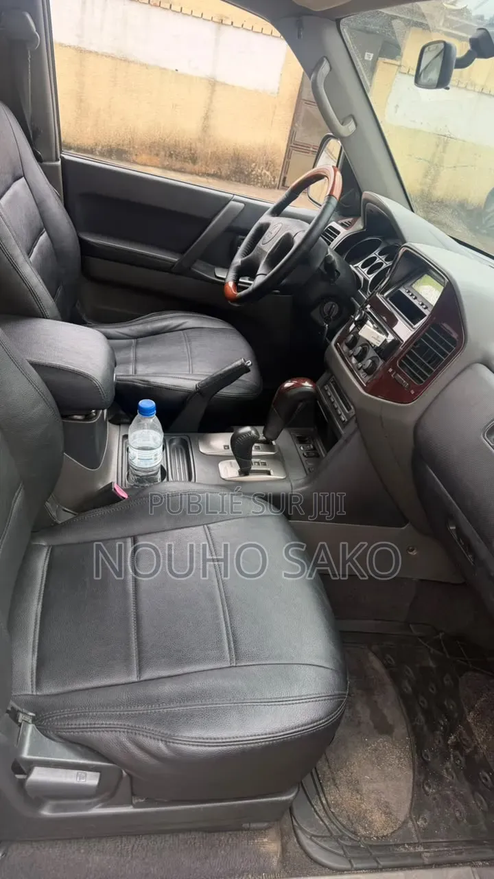 Mitsubishi Pajero 2005 Noir