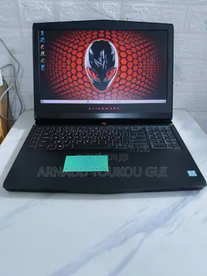 Ordinateur portable Alienware 17 R4 16GB Intel Core i7 SSD 512GB
