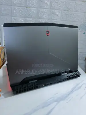 Ordinateur portable Alienware 17 R4 16GB Intel Core i7 SSD 512GB