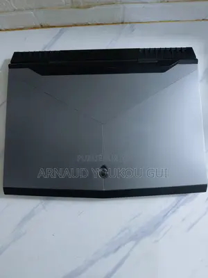Ordinateur portable Alienware 17 R4 16GB Intel Core i7 SSD 512GB