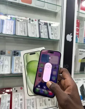 Nouveau Apple iPhone 15 512 GB Vert