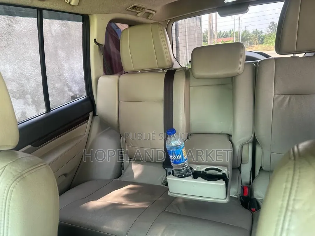 Mitsubishi Pajero 2025 Noir