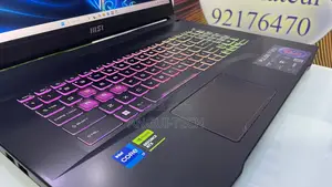 Nouveau Ordinateur portable MSI Crosshair 15 B12U 16GB Nvidia SSD 1T