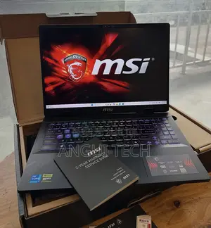 Nouveau Ordinateur portable MSI Crosshair 15 B12U 16GB Nvidia SSD 1T