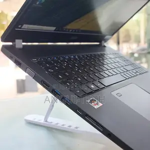 Ordinateur portable Acer TravelMate 16GB AMD Ryzen 7 SSD 512GB