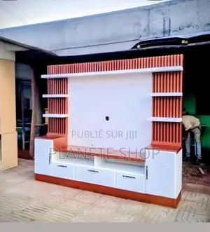 Meuble TV Mural De Luxe