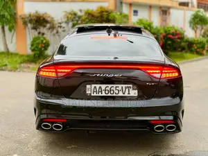 Kia Stinger 2022 Noir