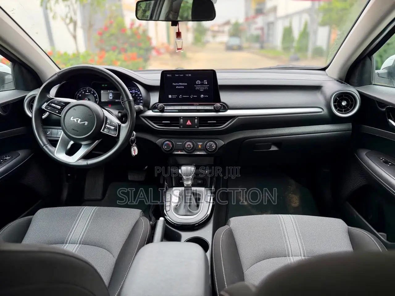 Kia Forte 2023 Blanc