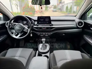Kia Forte 2023 Blanc