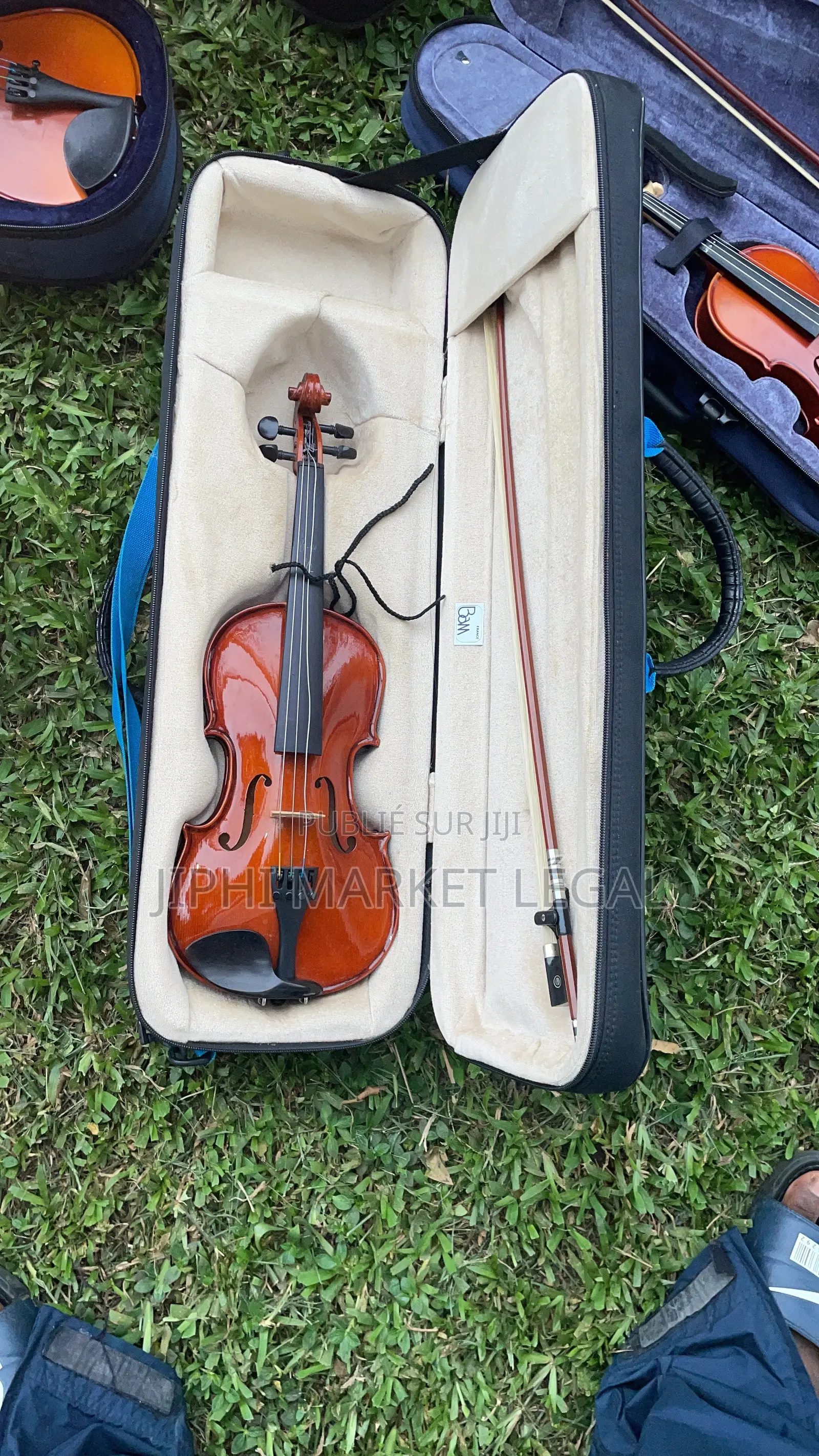 Violon ,Violoncelle Et Contrebasse