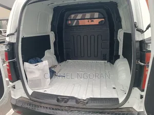 Hyundai H200 2020 Blanc